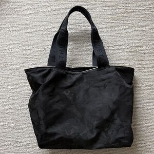 Athleta Diem Black Tote Bag